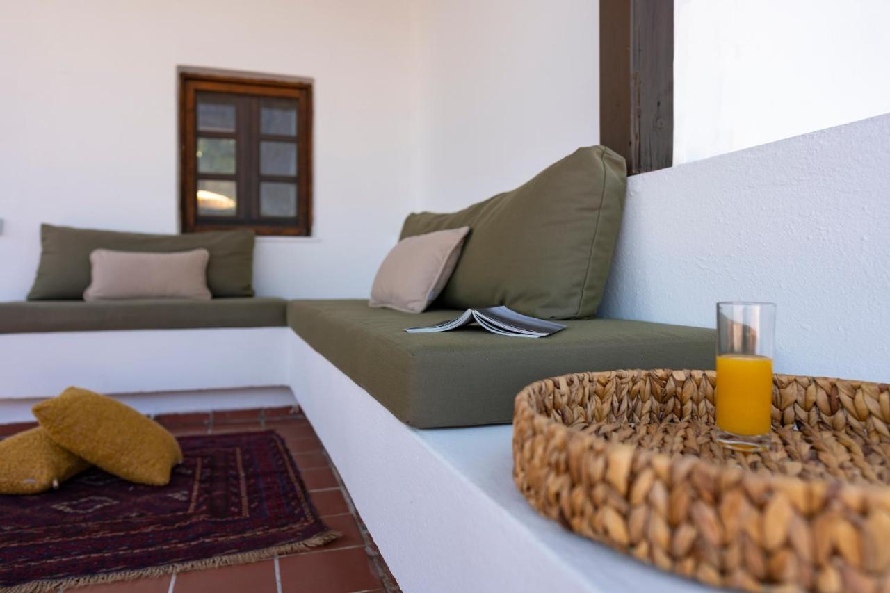 Maris Lindos Suites & Apartments Экстерьер фото