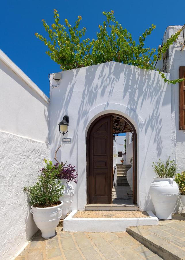 Maris Lindos Suites & Apartments Экстерьер фото