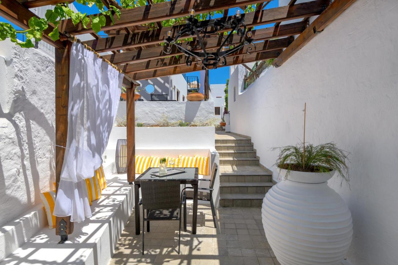 Maris Lindos Suites & Apartments Экстерьер фото